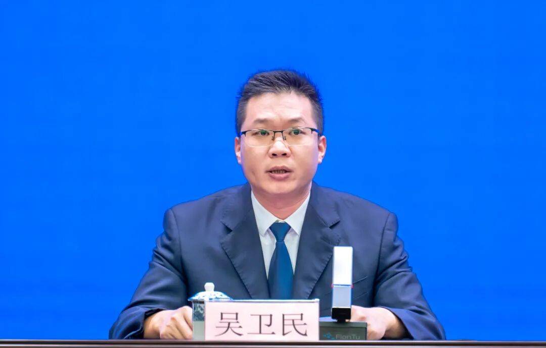 5792a887a4934675a649d8a28d5b856f