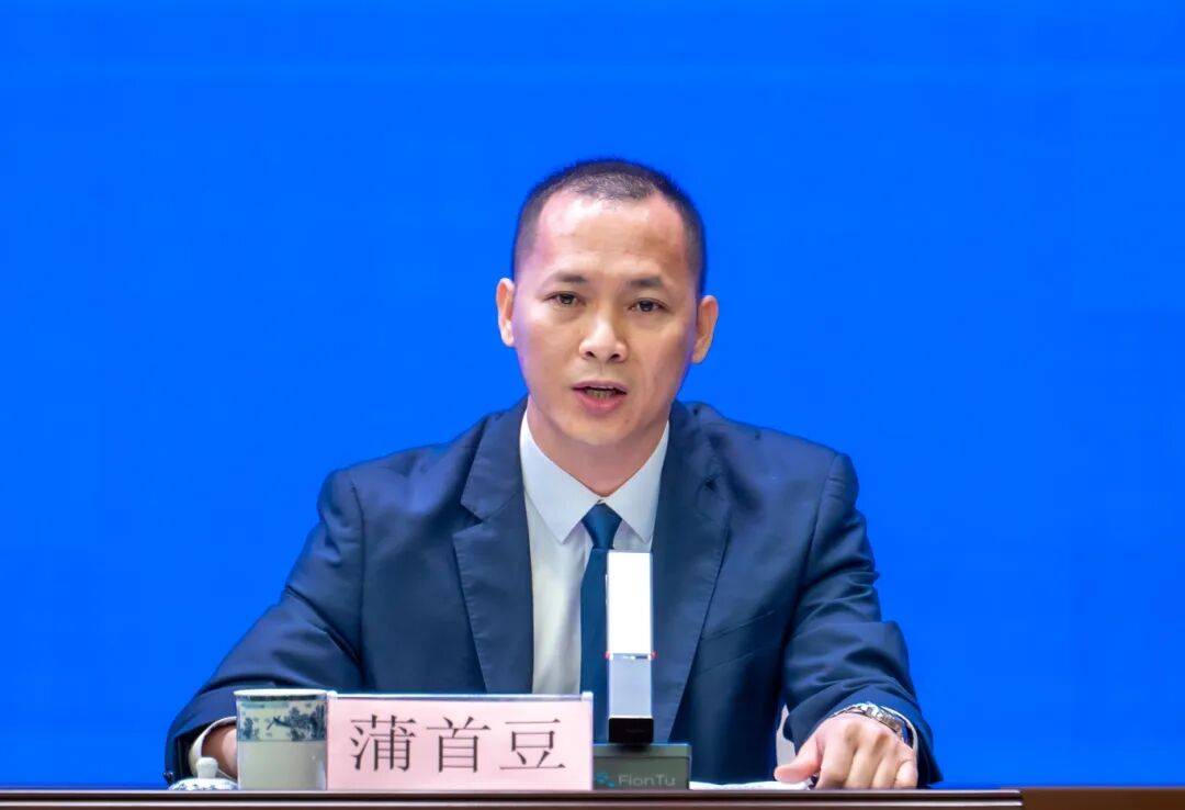 790e253bda8f4100b553deaddc6cc7eb