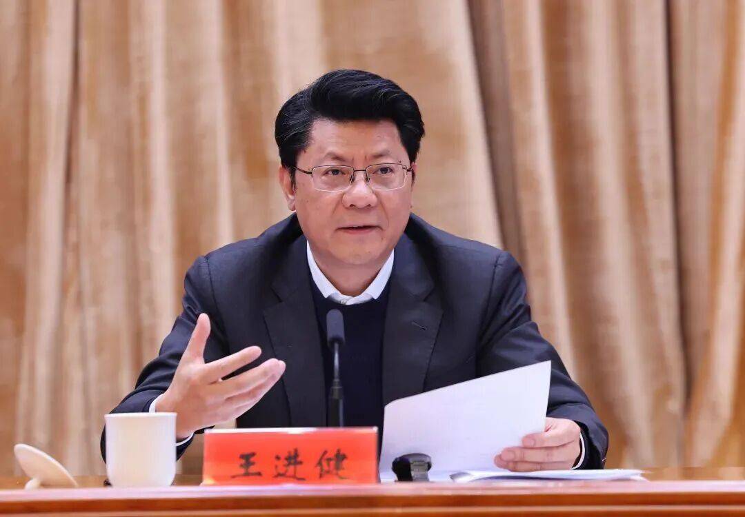 3a6176947628402086c7476381adbdc3-1