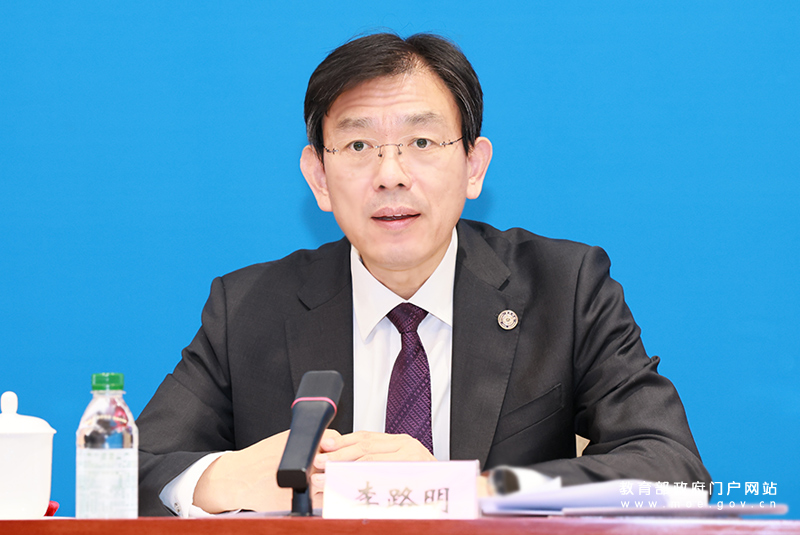 W020260410433128065168